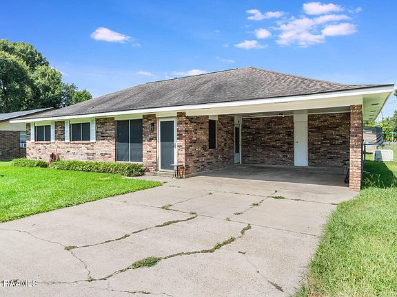 2nd image of 111 Lolly Dr