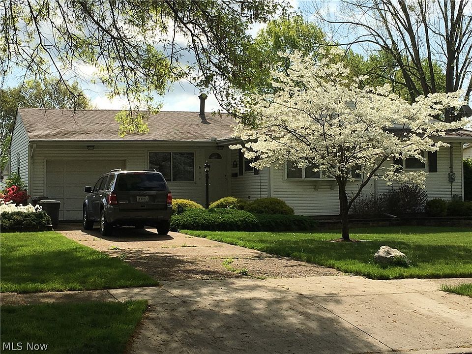 1st image of 61 Hale St