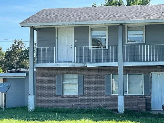 1 bed, 900 sqft, $895 — Photo 2