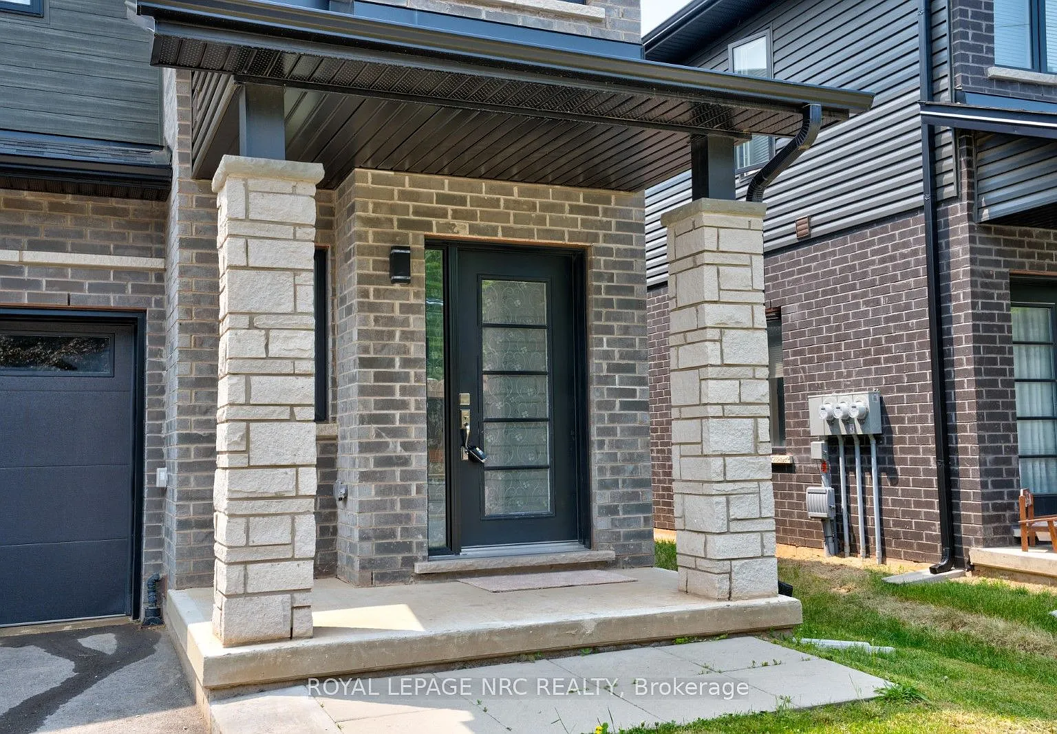 3 bed, $2,600 — Photo 1