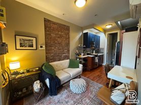 321 Chauncey St, Brooklyn, NY