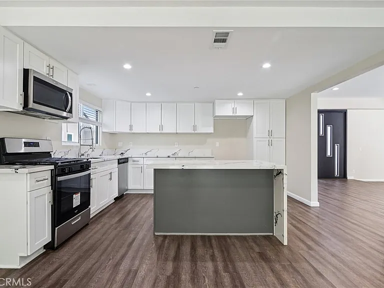 17465 Tuscan Dr — Photo 12