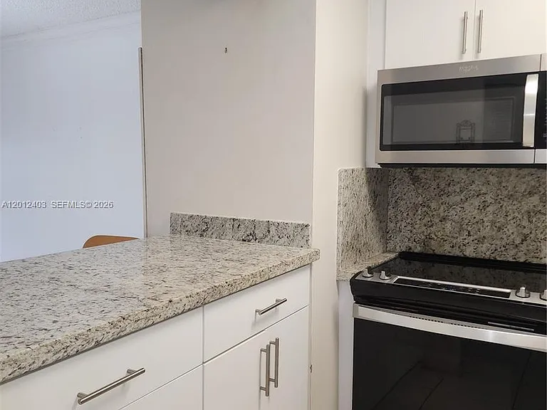 8990 SW 24th St #19 — Photo 3
