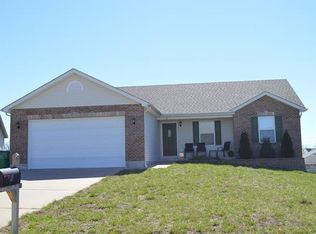6 Andrew St, Saint Clair, MO 63077