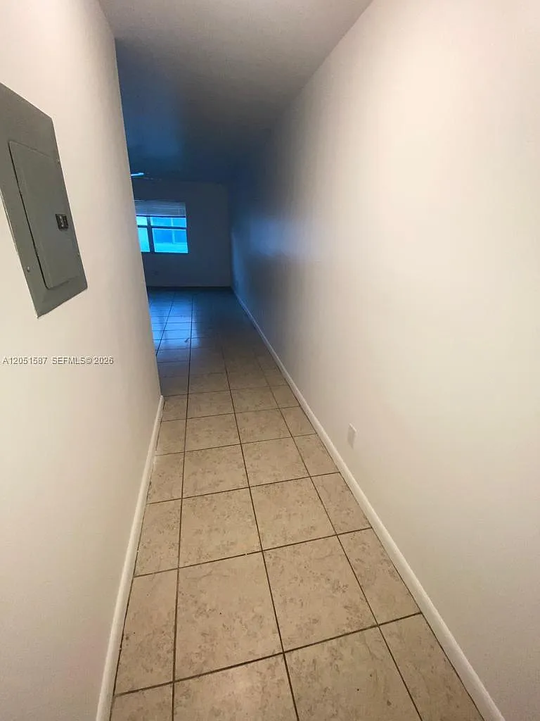 Melrose Park — Photo 4
