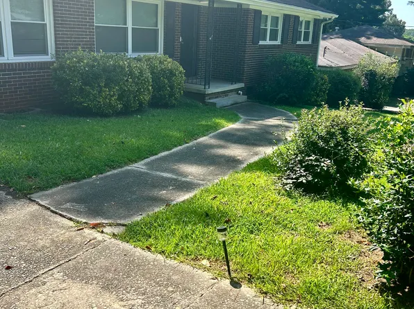 2575 Clifton Springs Mnr, Decatur, GA 30034