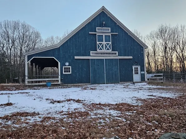 288 High St, Uxbridge, MA 01569