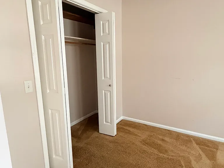 1709 Oak Hill Dr — Photo 14