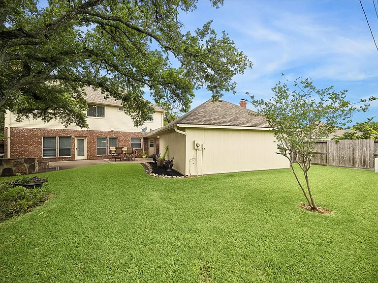 16715 Colony Terrace Dr — Photo 31