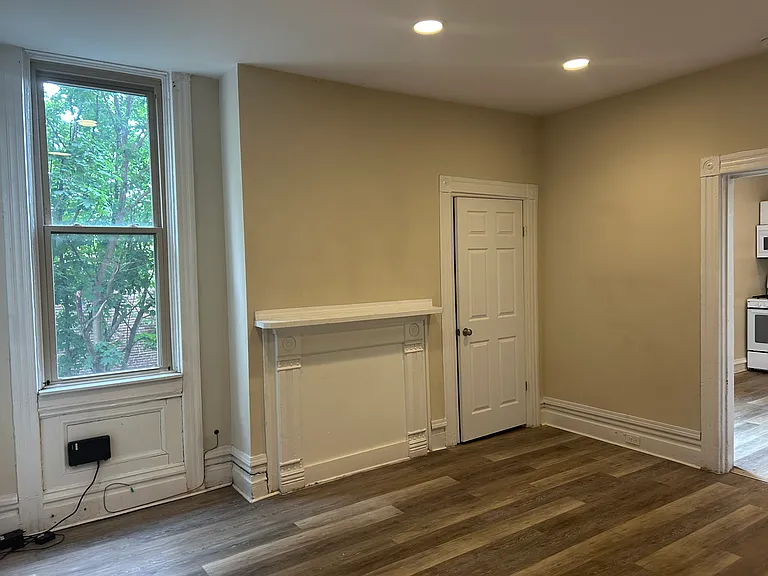 3447 Melwood Ave #3 — Photo 17