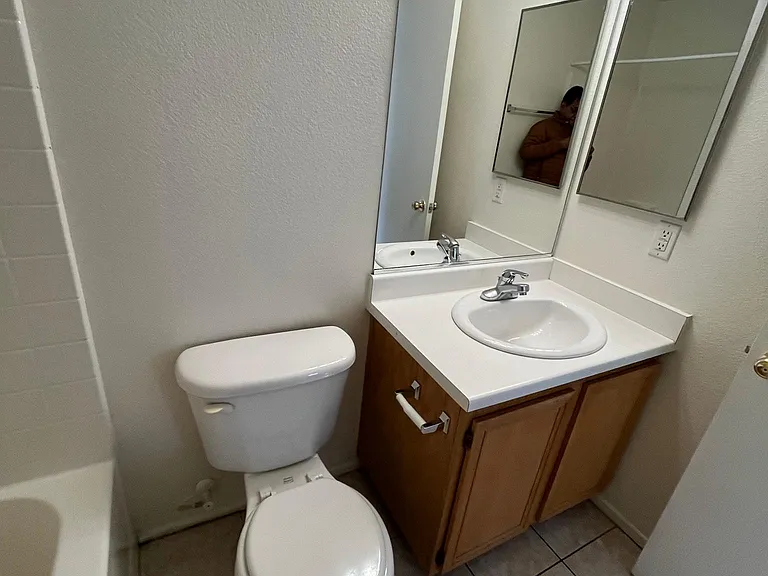 1265 Orchard View St — Photo 11