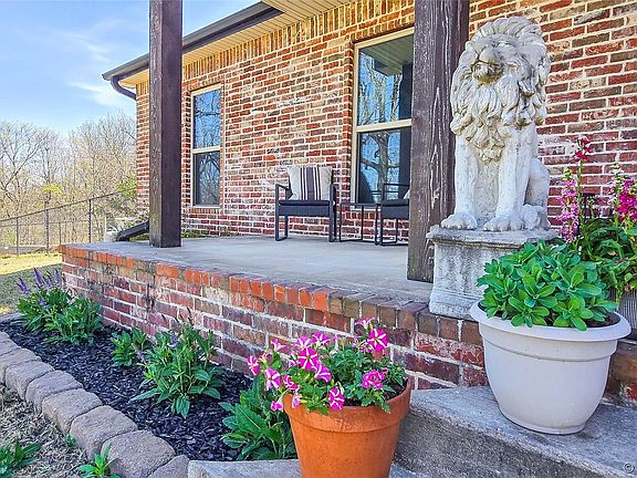 3rd image of 414894 E 1203rd Rd