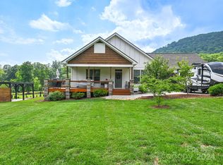 309 Hookers Gap Rd, Candler, NC 28715