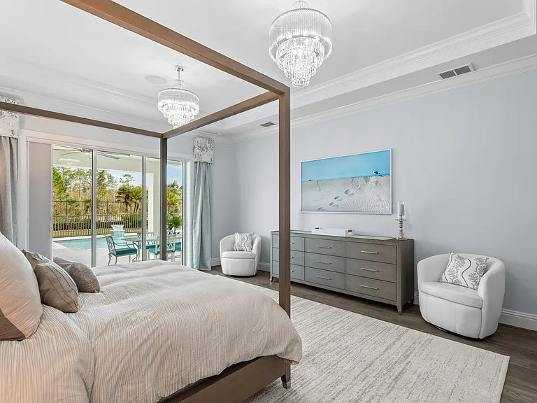 8955 Redonda Dr — Photo 16
