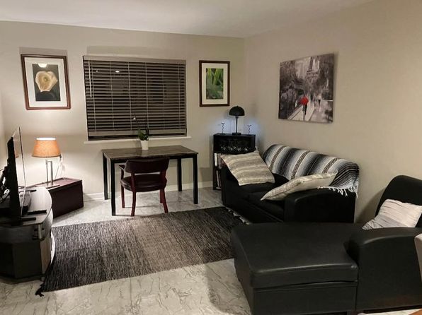85 SE 16th Ave APT F302