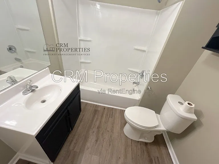 1341 S Delphos St — Photo 8