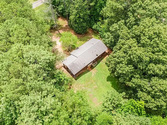 6758 Campground Rd — Photo 23