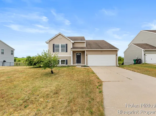 1840 Greenview Ct, Zeeland, MI 49464