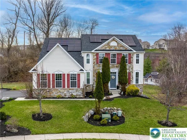 6310 Candle Pl, Coopersburg, PA 18036