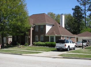 17202 Valley Palms Dr, Spring, TX 77379