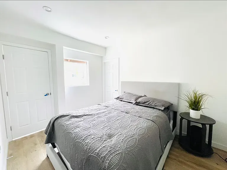 5107 Crenshaw Blvd — Photo 10