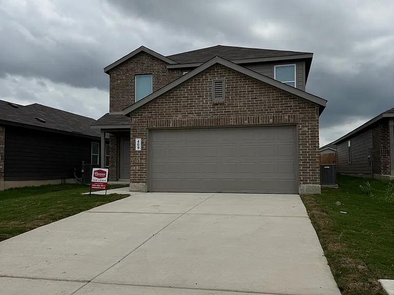 409 Moscato Rd — Photo 1