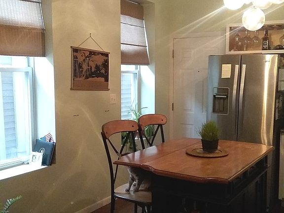 4th image of 1307 N Bosworth Ave APT 1R