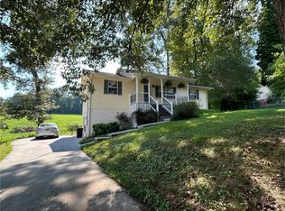 507 Sunshadow Ct, Clinton, TN 37716
