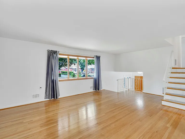 516 Knickerbocker Rd — Photo 21