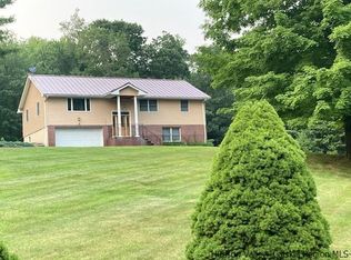493 Oak Ridge Rd, Wawarsing, NY 12428