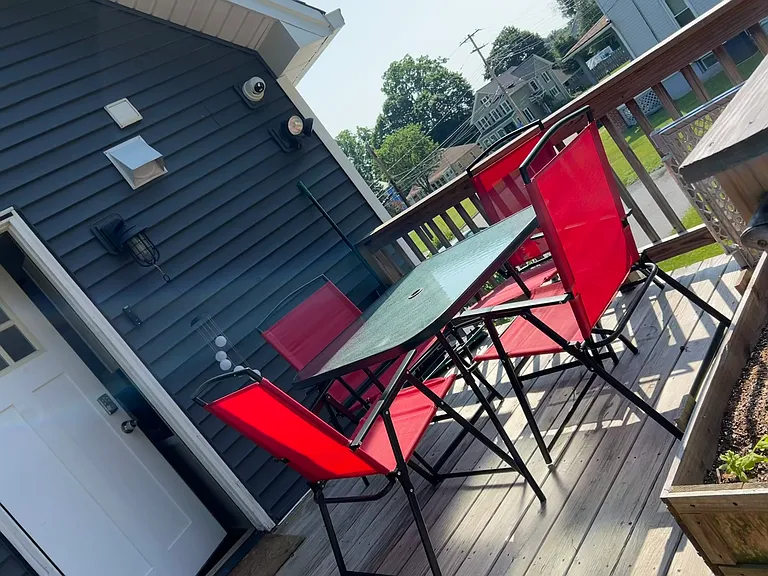 48 Pine St #2 — Photo 3