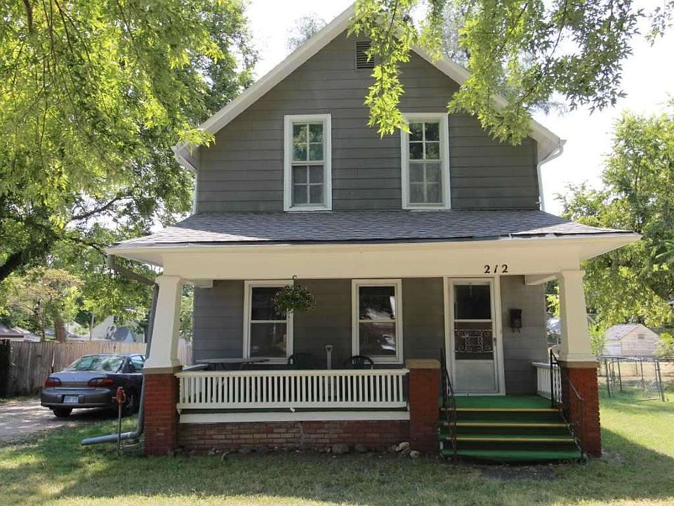 1st image of 212 NE 6th St