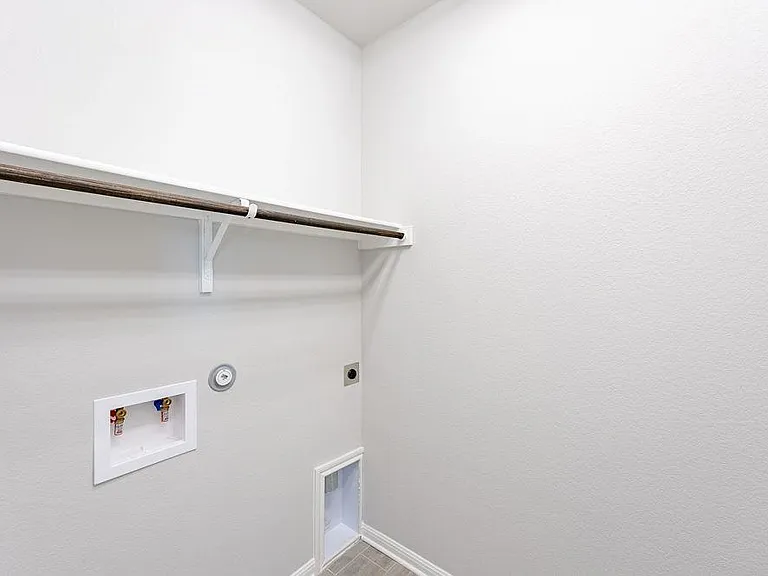 12411 Zenyatta Dr — Photo 15