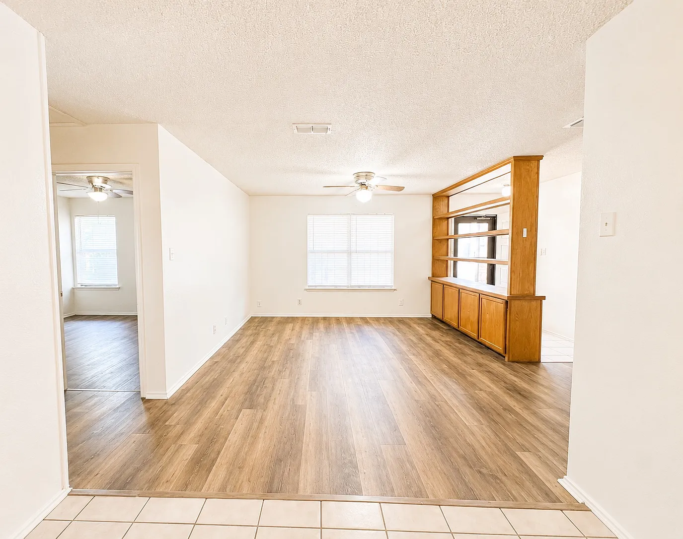 313 Casie Ct — Photo 3