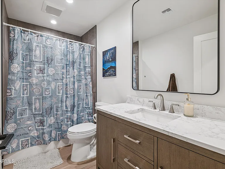 1726 N 74th Pl — Photo 15