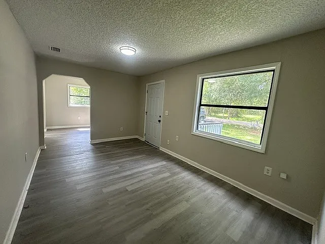 7447 Oriole St — Photo 2