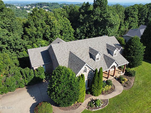 5th image of 1184 Cliffview Cir