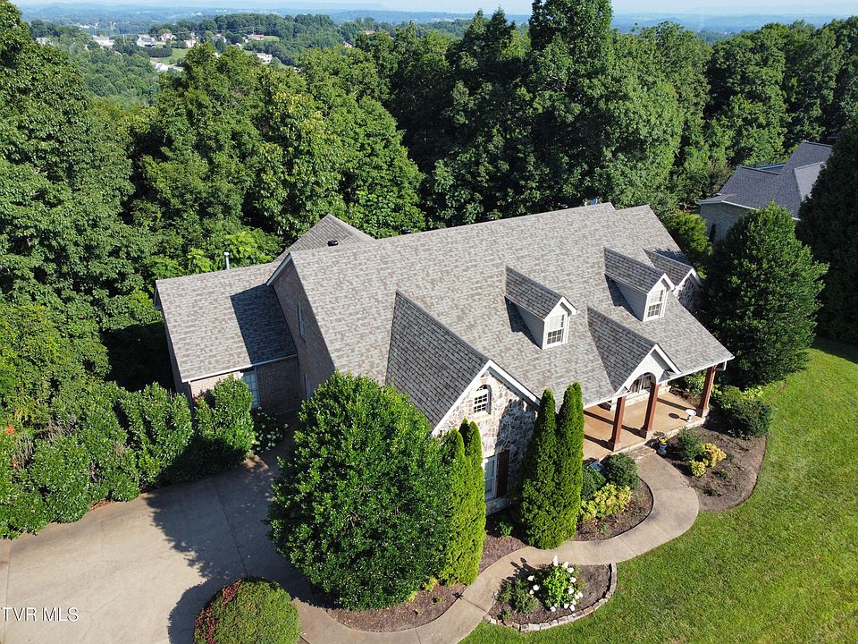 1st image of 1184 Cliffview Cir