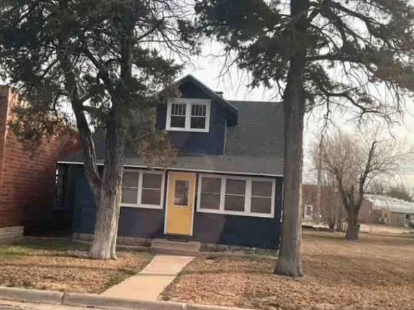 155 N Arapahoe Ave, Wauneta, NE 69045