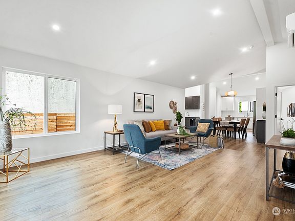 3rd image of 10248 42nd Avenue SW #A