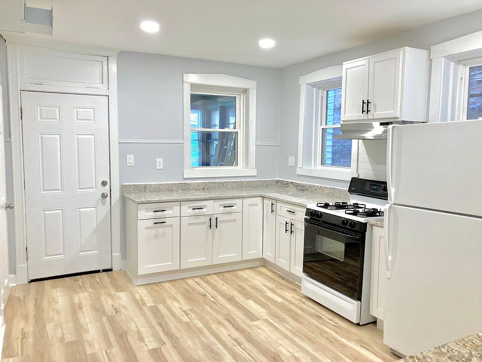 Fully rehabbed kitchen with appliances included