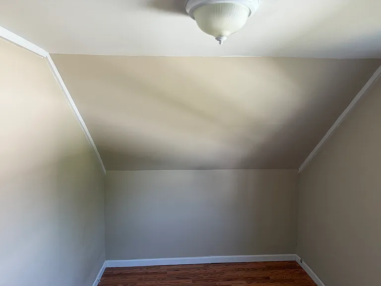 2306 Lincoln St — Photo 20