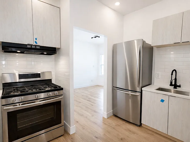 1600 E Ocean Blvd #1 — Photo 4