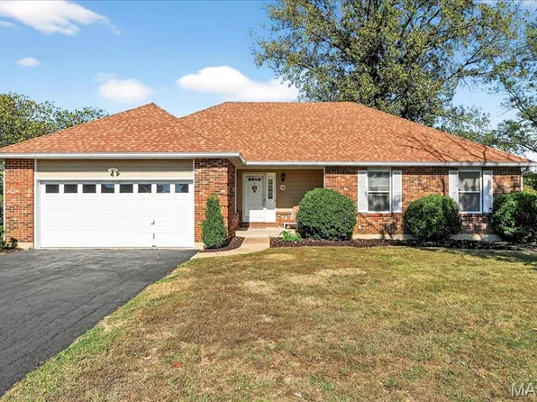 2216 Pine Lake Loop, Gray Summit, MO 63039