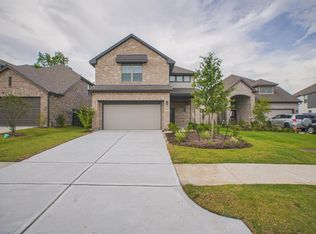 7814 Axis Ridge Dr, Magnolia, TX 77354