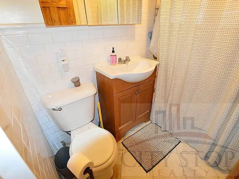 308 W 73rd St #1R — Photo 8