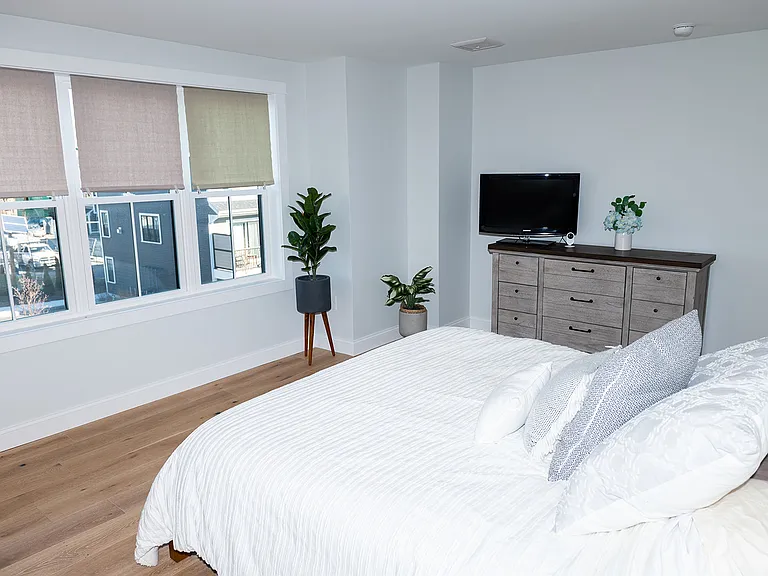 30 Cate St #27 — Photo 20