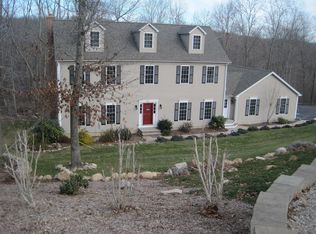 13 Sable Dr, Ledyard, CT 06339