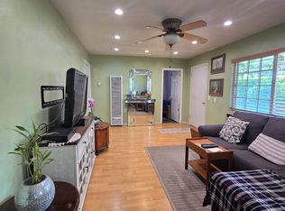 10290 Lev Ave #1, Pacoima, CA 91331