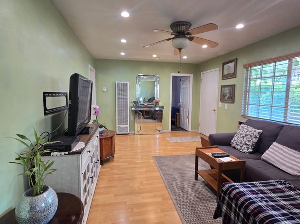 10290 Lev Ave #1